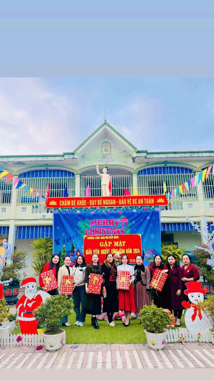 Chào mừng Giáng sinh 2024