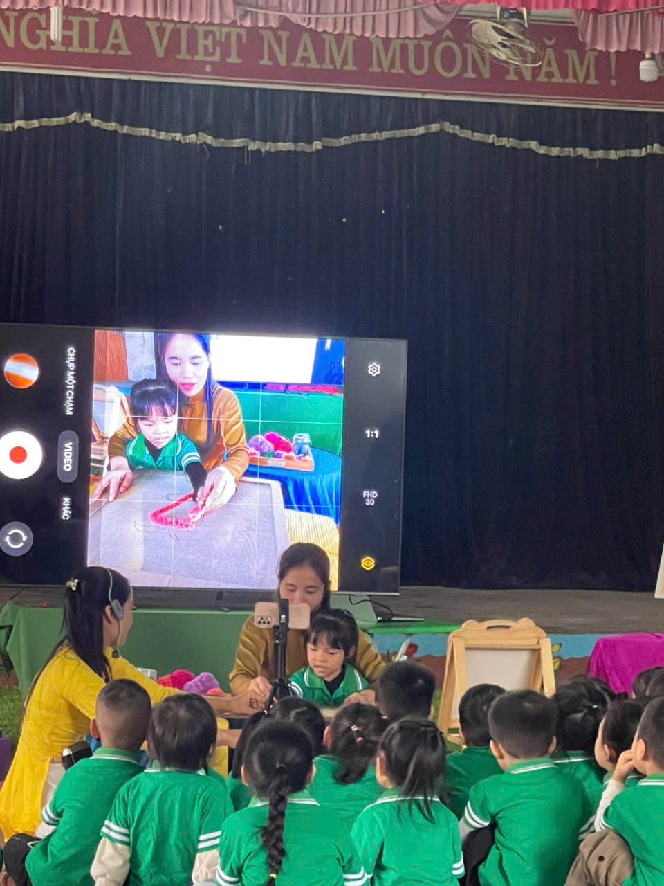 gen h Trải nghiệm Thêu 1 up